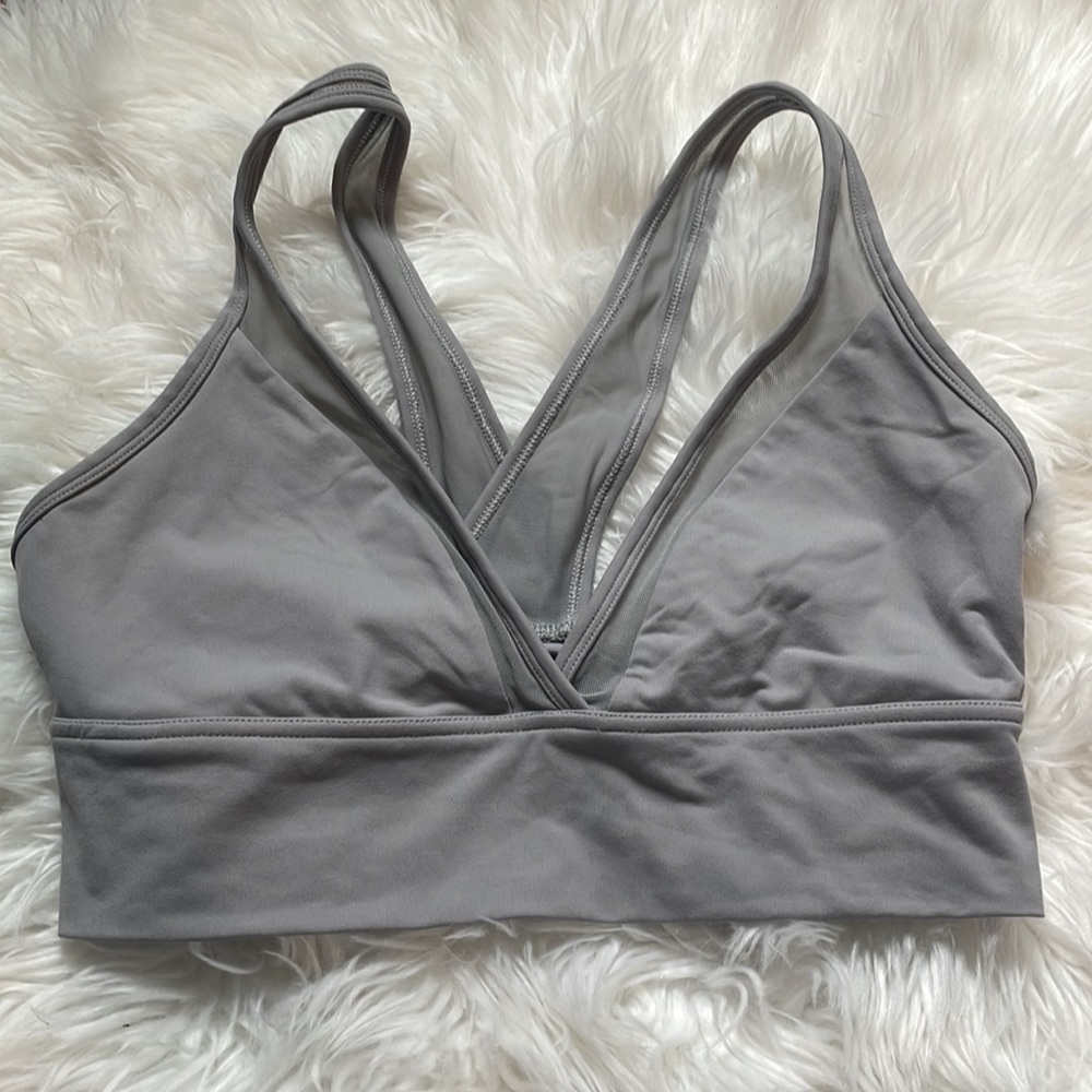 Aerie chill.play.move sports bra